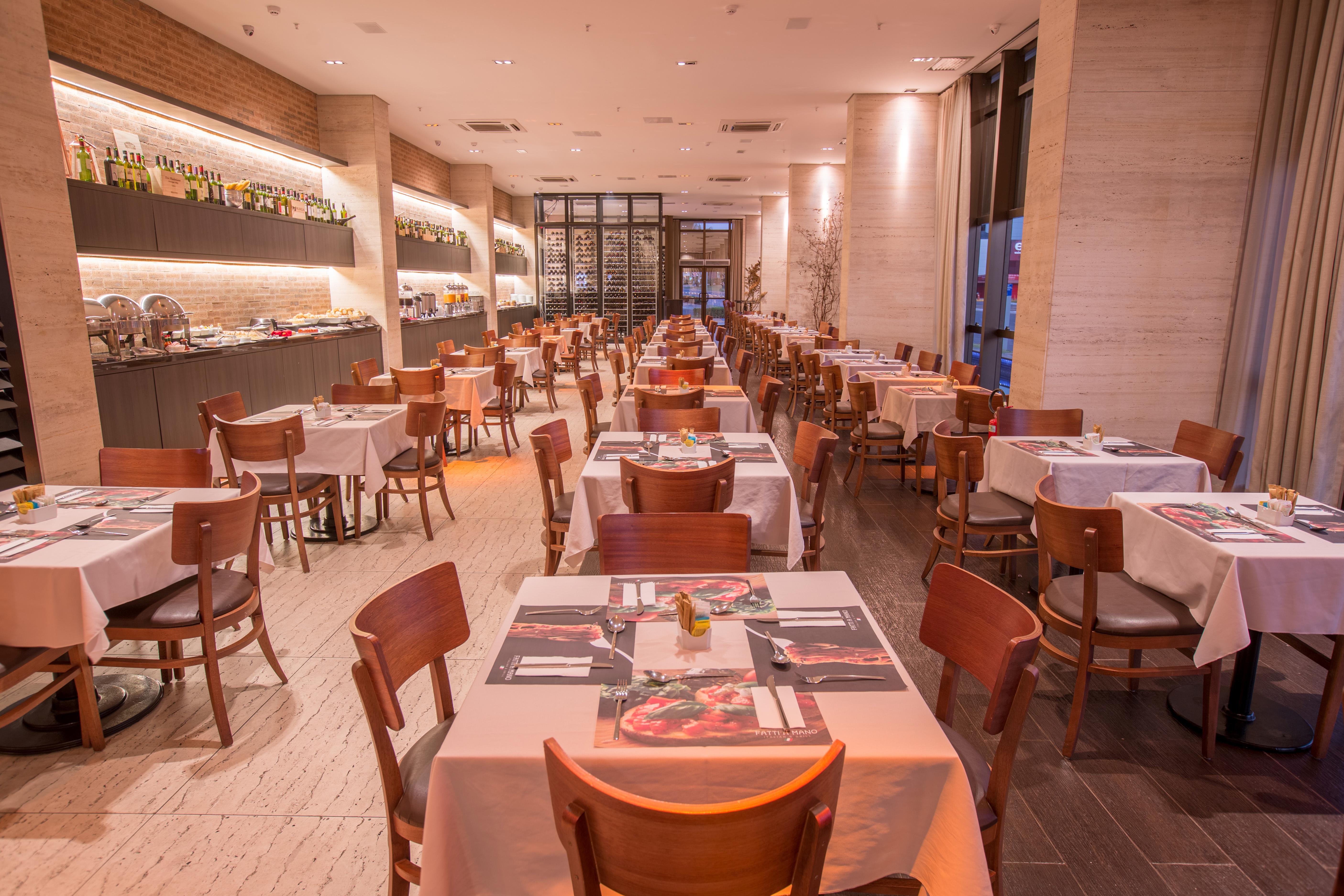 Cullinan Hplus Premium Brazíliaváros Kültér fotó Restaurant